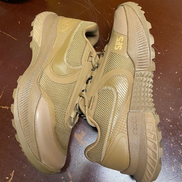 Nike Mens Coyote React SFB Carbon Low CZ7399 900 Sneaker Shoes Size US 10.5 - Picture 3 of 5